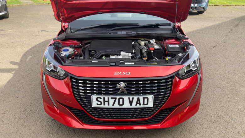 Peugeot 208 1.2 PureTech 100 Allure 5dr Petrol Hatchback